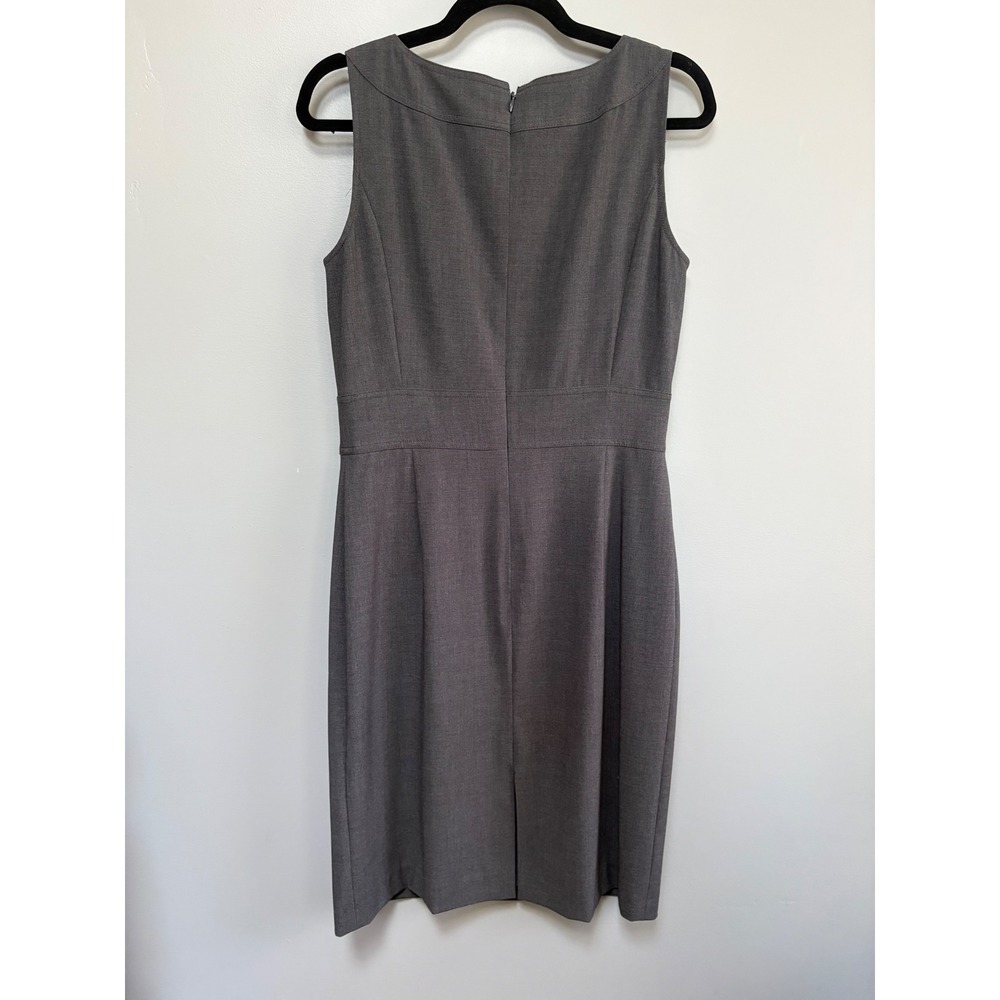 Tahari Arthur S. Levine Gray Sleeveless Sheath Dress Professional Workwear 6 - Picture 6 of 7